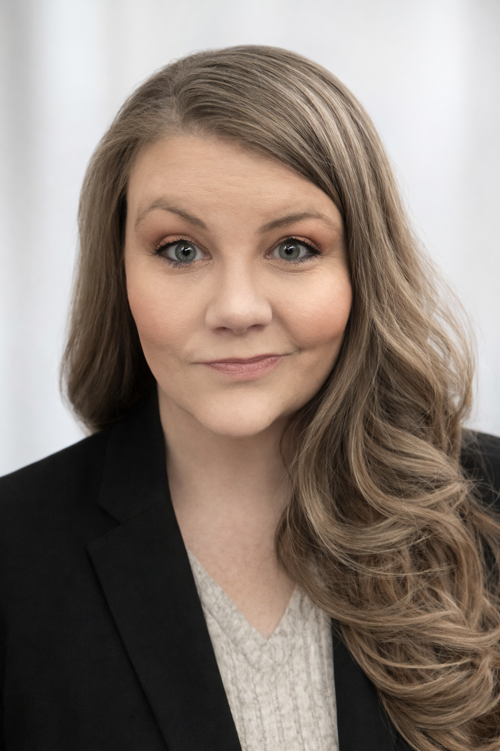 Miranda Rhea headshot